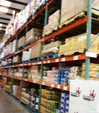 CostULess shelves in Hilo